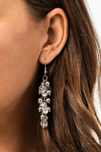 Load image into Gallery viewer, Paparazzi - Sociable Necklace