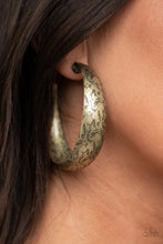 Load image into Gallery viewer, Paparazzi - Sahara Sandstorm - Brass Earrings