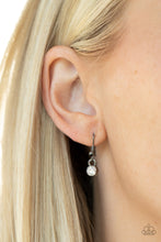Load image into Gallery viewer, Paparazzi - Extra Enticing - Black Necklace