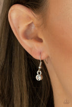 Load image into Gallery viewer, Paparazzi - Next Level Luster - Green Necklace