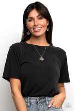 Load image into Gallery viewer, Paparazzi - Magnificent Manifestation - Green Necklace