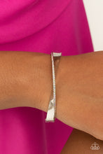 Load image into Gallery viewer, Paparazzi - Artistically Adorned - Multi Bracelet