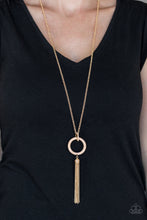 Load image into Gallery viewer, Paparazzi - Straight To The Top - Gold Necklace
