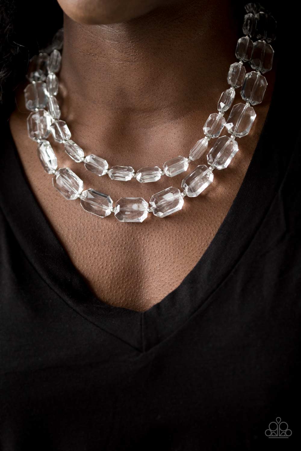 Paparazzi - Ice Bank - White Necklace