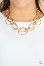 Load image into Gallery viewer, Paparazzi - Bend OVAL Backwards - Gold Necklace
