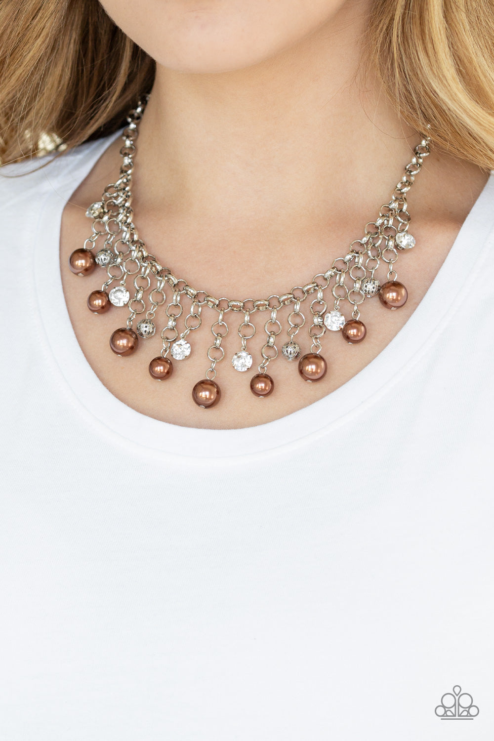 Paparazzi - HEIR-headed - Brown Necklace