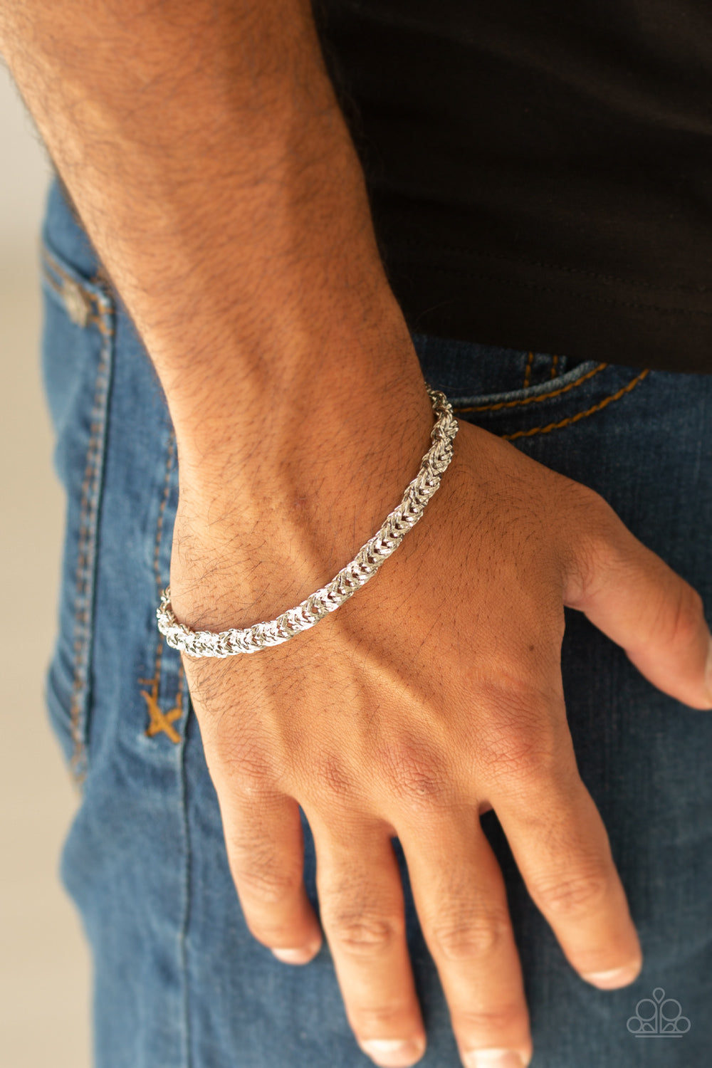 Paparazzi - Fighting Chance - Silver Bracelet