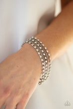 Load image into Gallery viewer, Paparazzi - Thats a Smash! - White Bracelet
