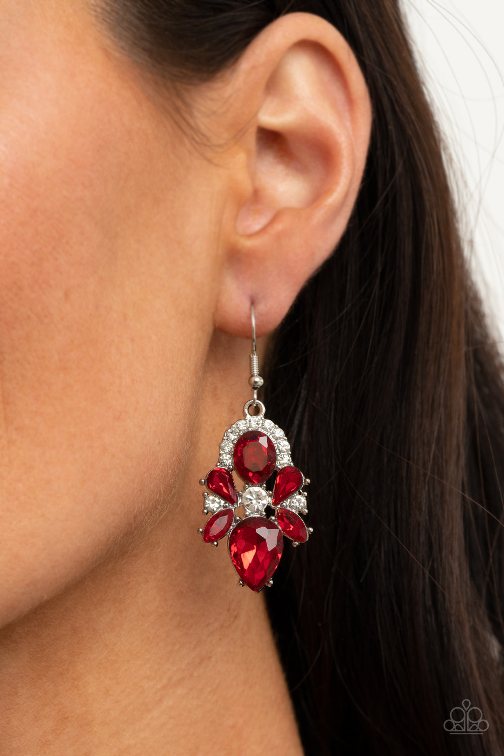 Paparazzi - Stunning Starlet - Red Earrings