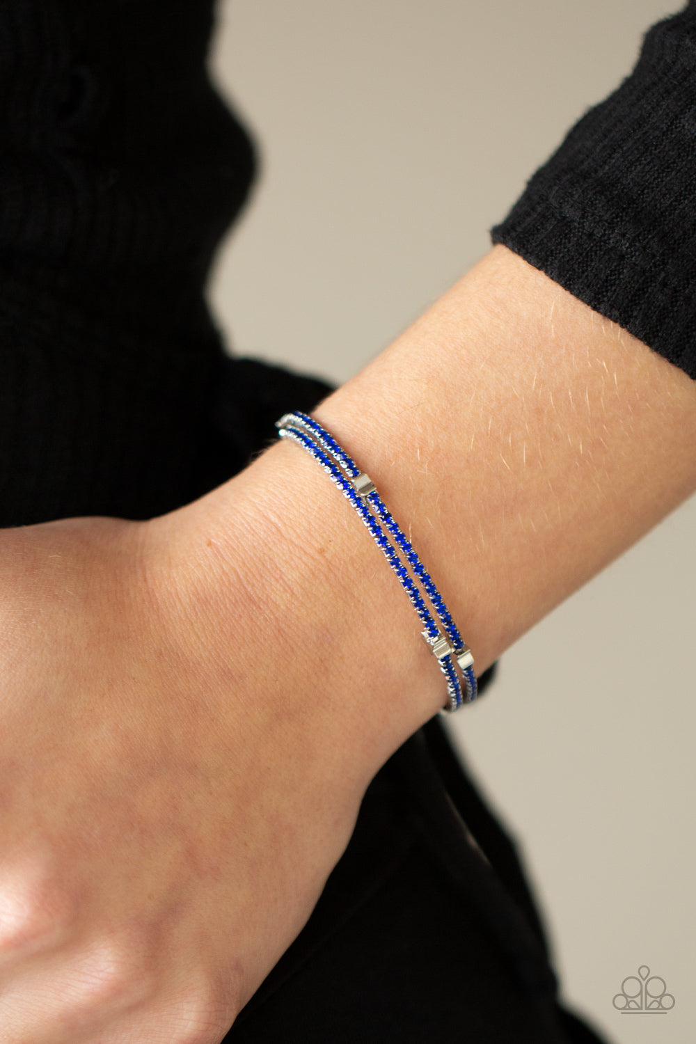 Paparazzi - Let Freedom BLING - Blue Bracelet