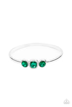 Load image into Gallery viewer, Paparazzi - Royal Demands - Green Bracelet
