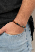 Load image into Gallery viewer, Paparazzi -ZEN Most Wanted - Copper Bracelet
