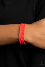 Load image into Gallery viewer, Paparazzi - Follow The Wildflowers - Red Bracelet
