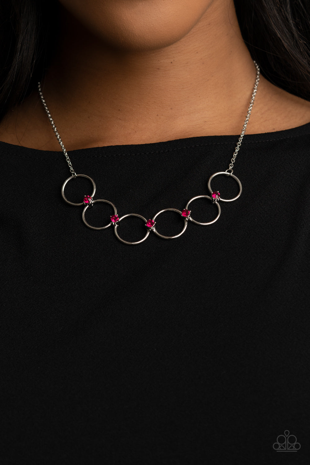 Paparazzi - Regal Society - Pink Necklace