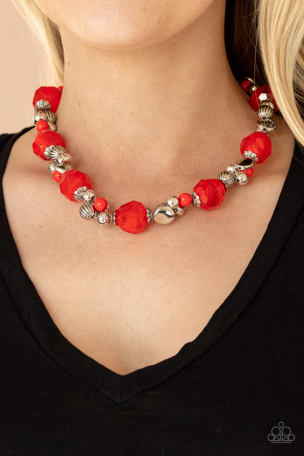 Paparazzi - Vidi Vici VACATION - Red Necklace