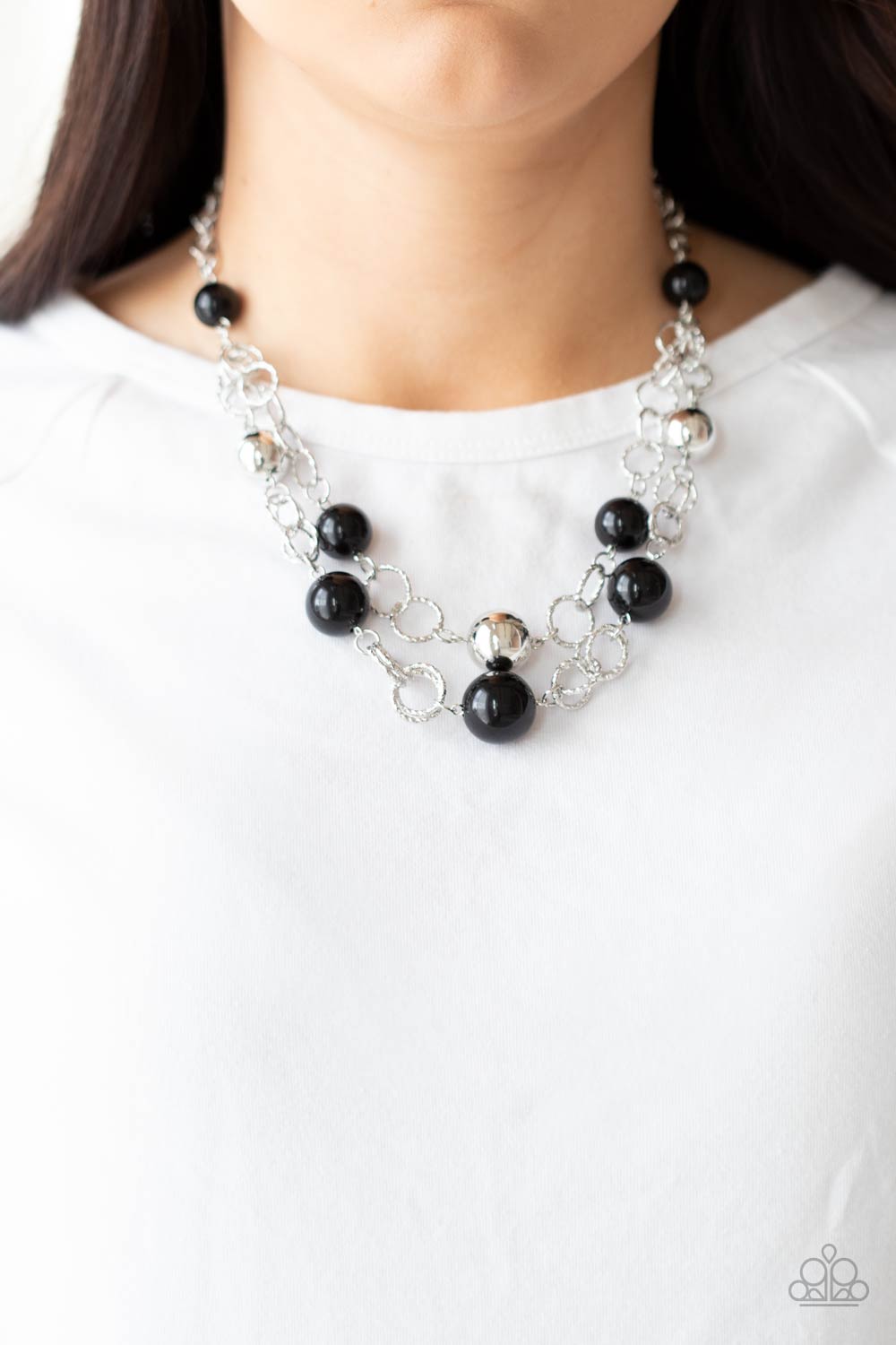 Paparazzi - New Age Knockout - Black Necklace