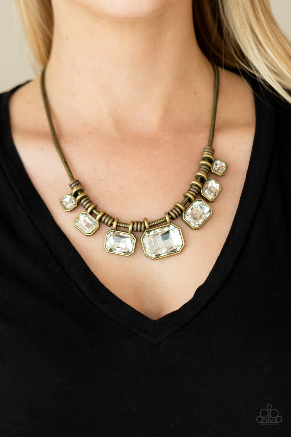 Paparazzi - Urban Extravagance - Brass Necklace