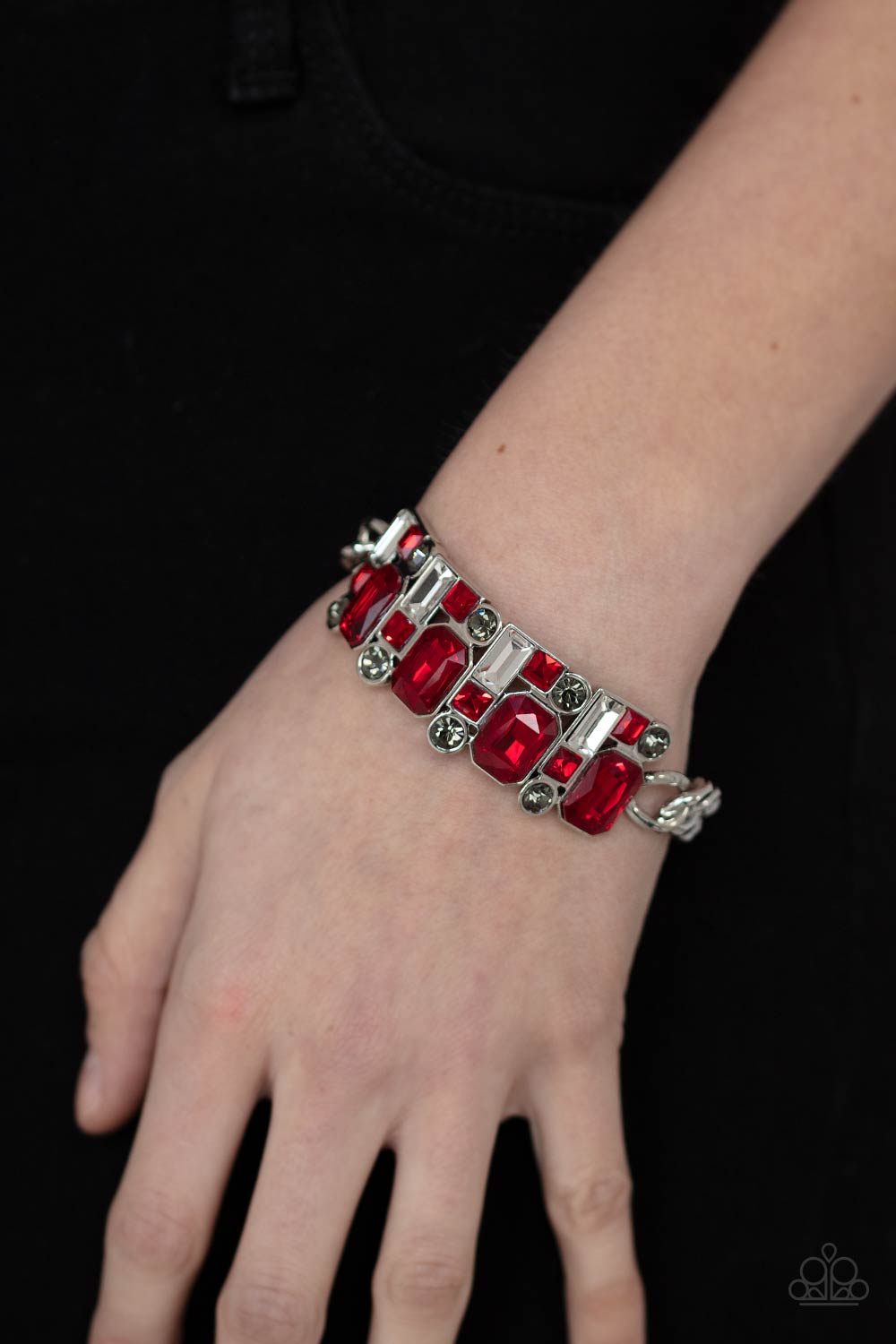 Paparazzi - Urban Crest - Red Bracelet