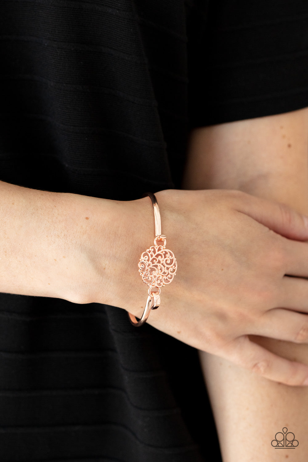 Paparazzi - Filigree Fiesta - Rose Gold Bracelet