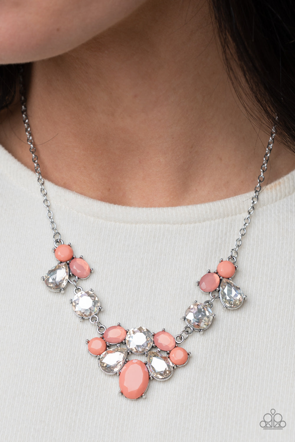 Paparazzi - Ethereal Romance - Orange Necklace