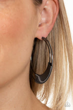 Load image into Gallery viewer, Paparazzi - Artisan Attitude - Black Earrings
