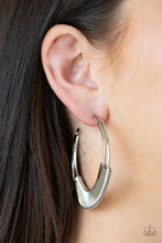 Load image into Gallery viewer, Paparazzi - Artisan Attitude - Silver Earring
