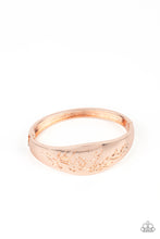 Load image into Gallery viewer, Paparazzi - Fond of Florals - Rose Gold Bracelet
