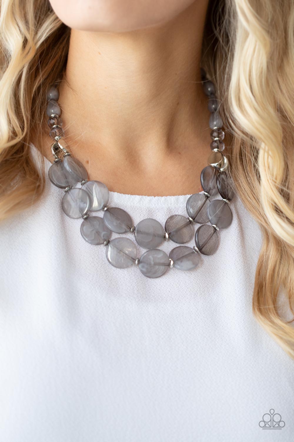 Paparazzi -Beach Day Demure - Silver Necklace