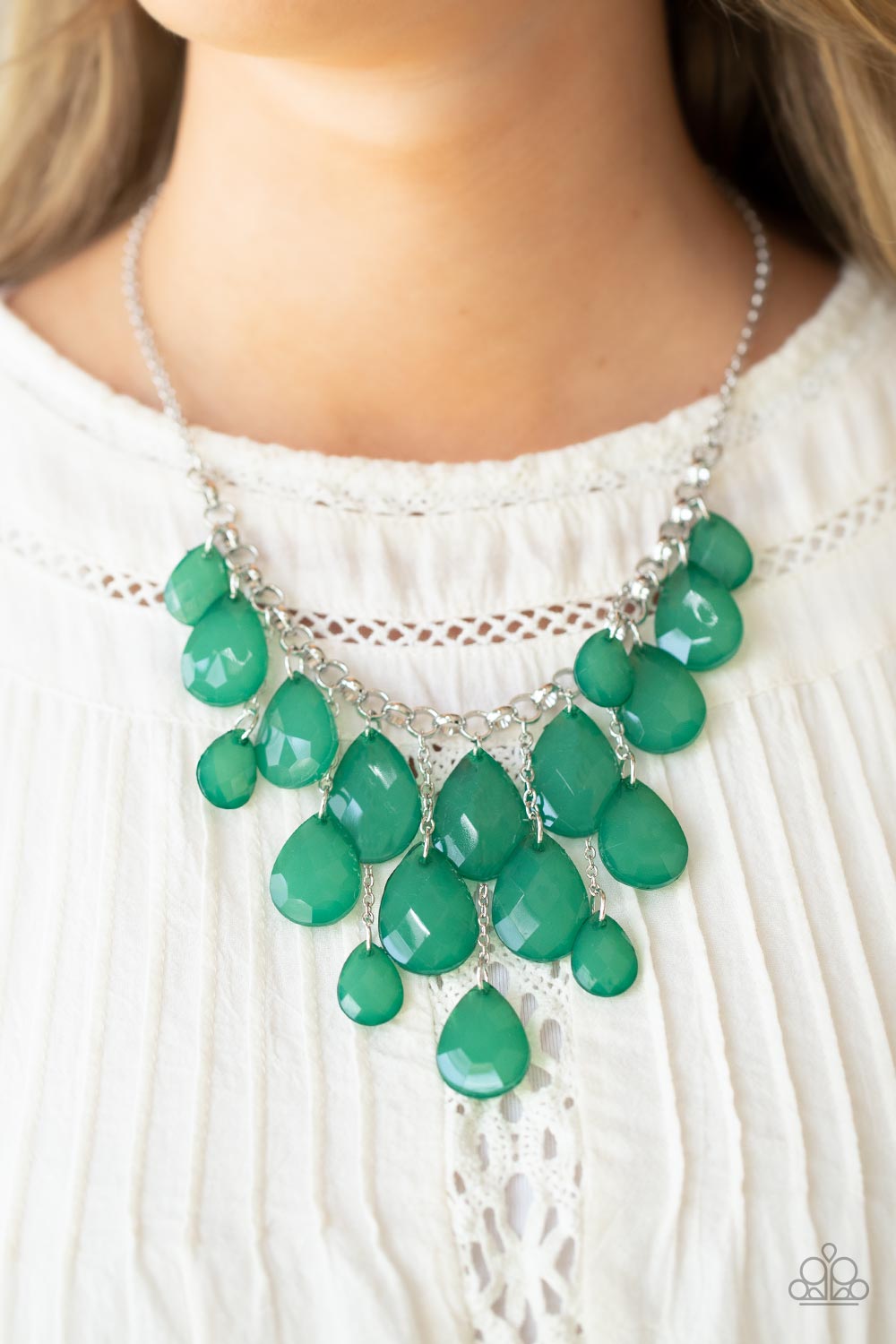 Paparazzi - Front Row Flamboyance - Green Necklace