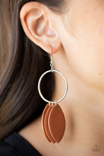 Load image into Gallery viewer, Paparazzi - Leafy Laguna - Brown Earrings
