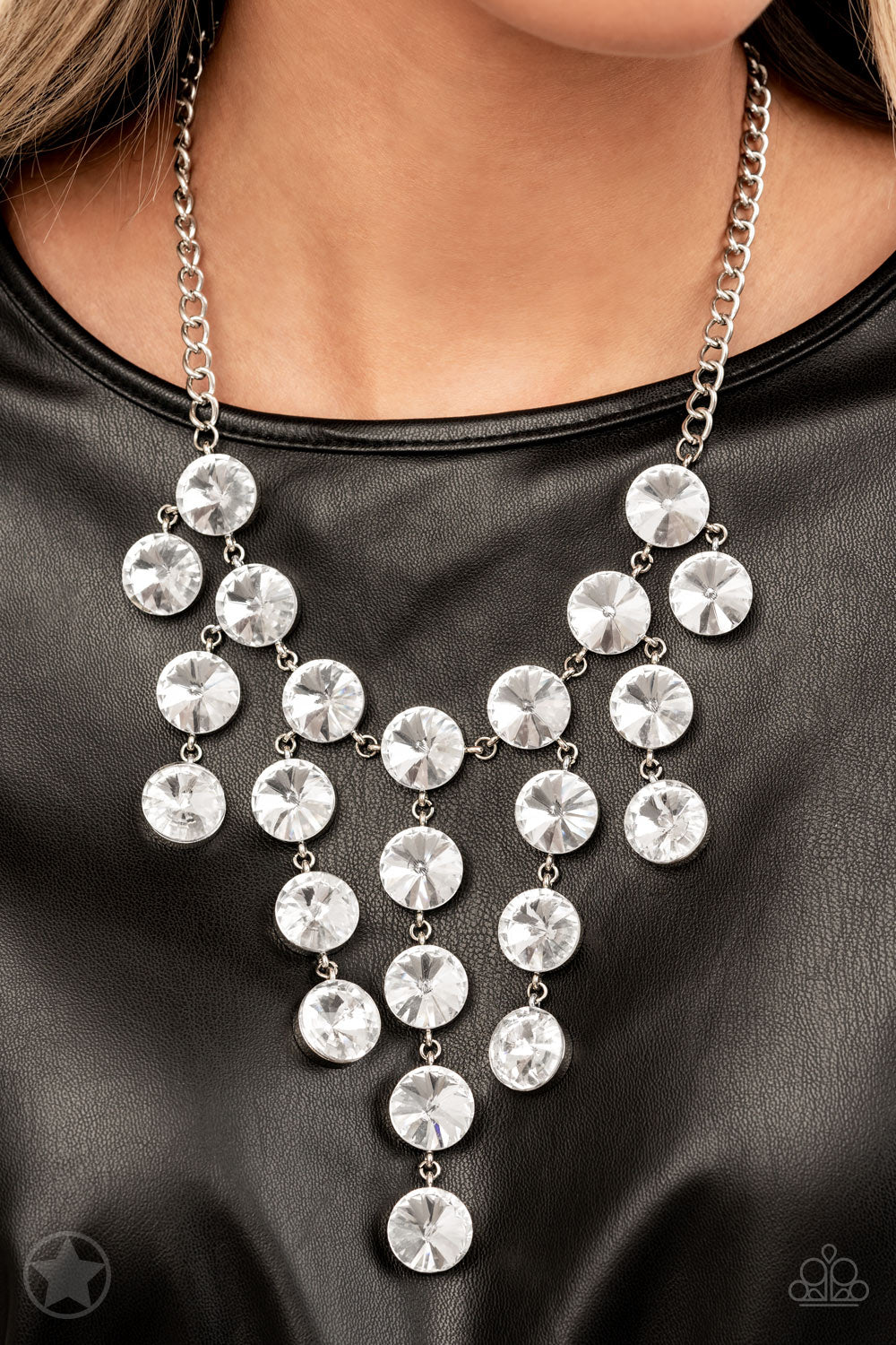 Paparazzi - Spotlight Stunner Necklace