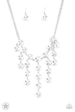 Load image into Gallery viewer, Paparazzi - Spotlight Stunner Necklace
