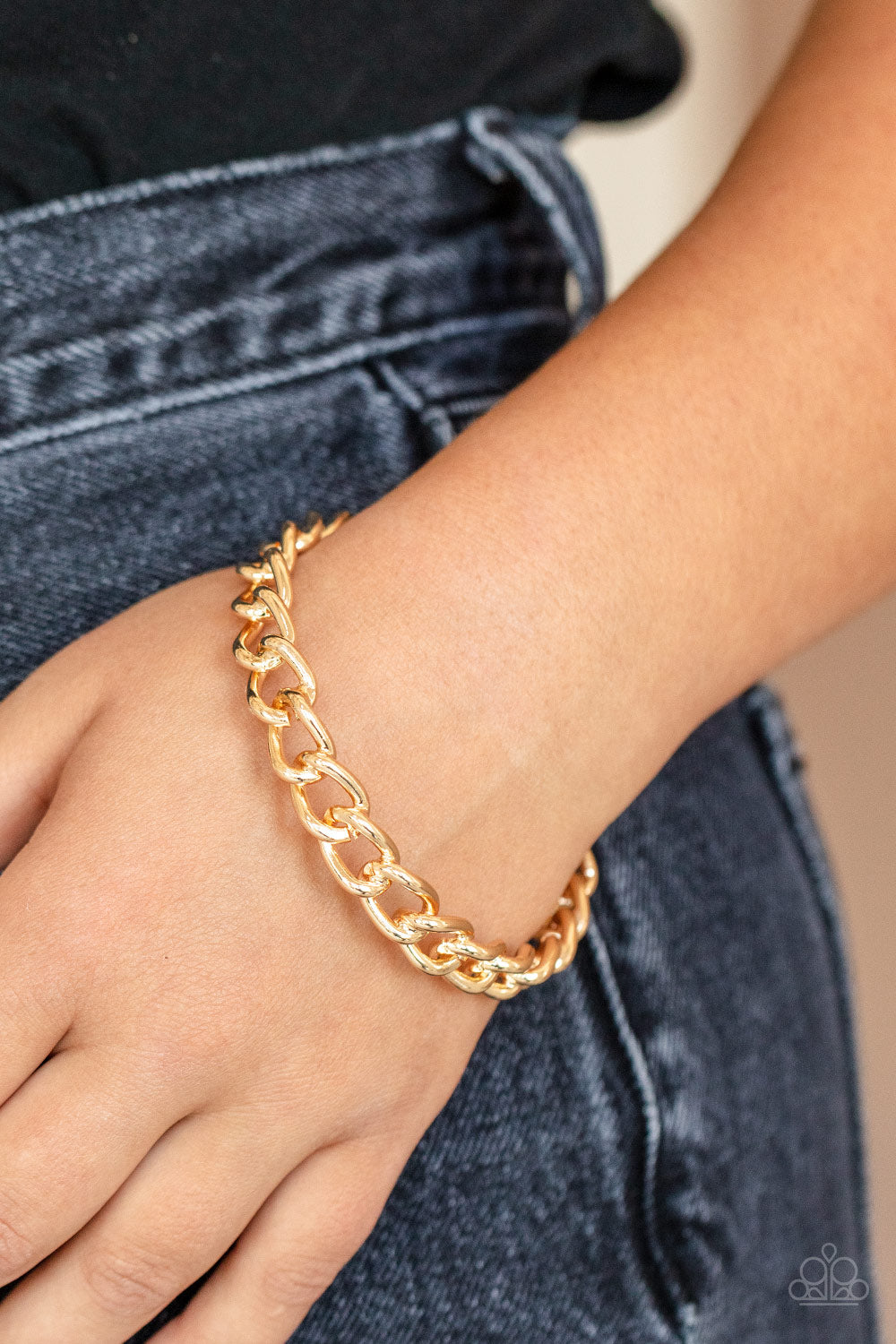 Paparazzi - Rebel Radar - Gold Bracelet