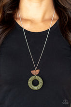 Load image into Gallery viewer, Paparazzi - Homespun Stylist - Green Necklace
