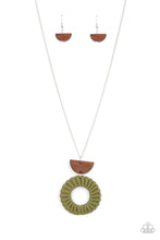 Load image into Gallery viewer, Paparazzi - Homespun Stylist - Green Necklace
