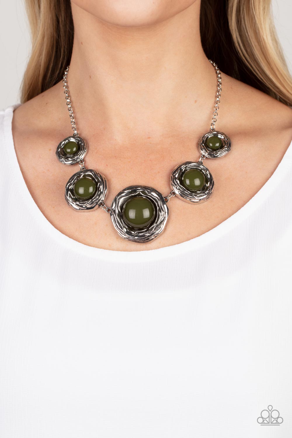 Paparazzi - The Next NEST Thing - Green Necklace