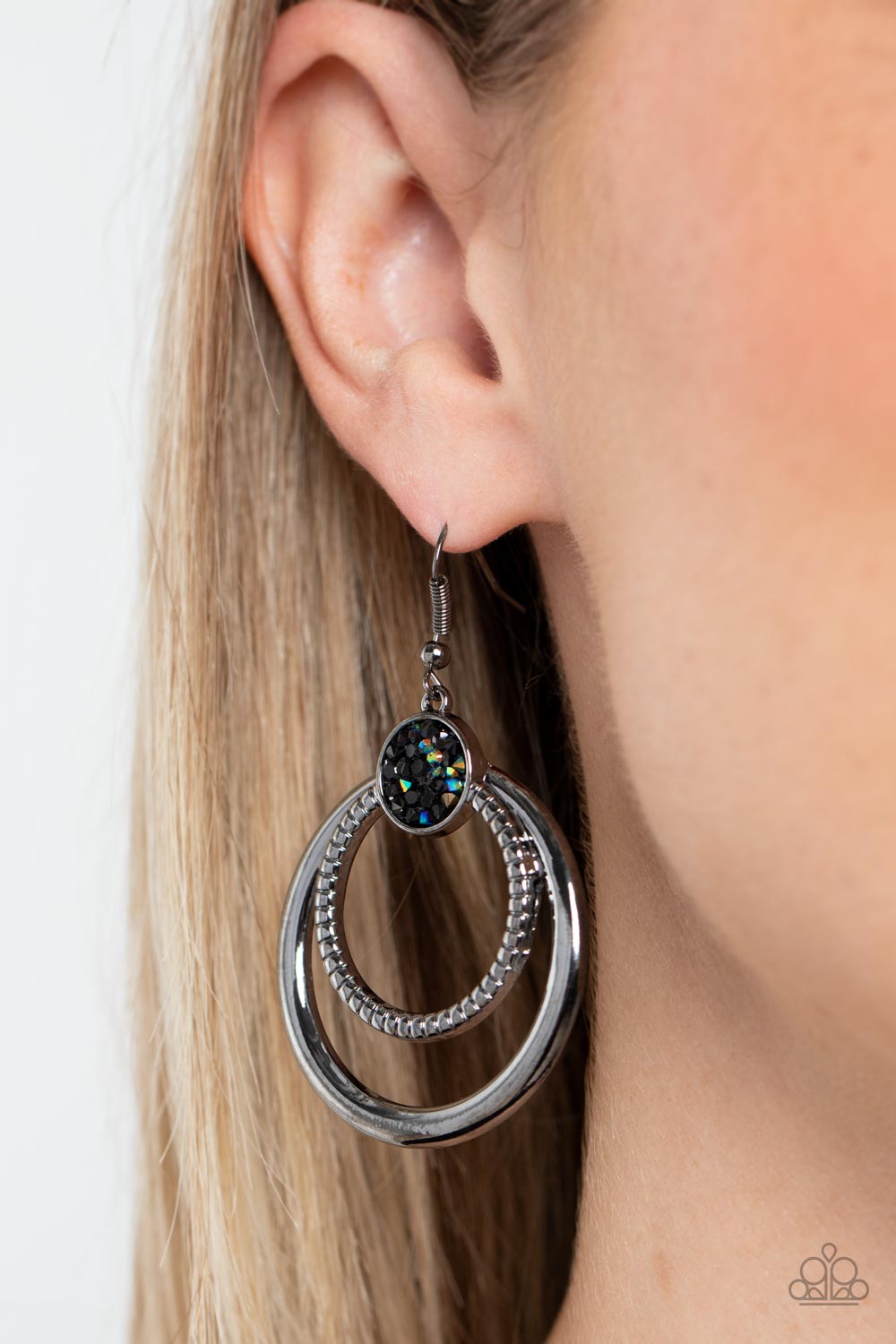 Paparazzi - Spun Out Opulence - Multi Earring