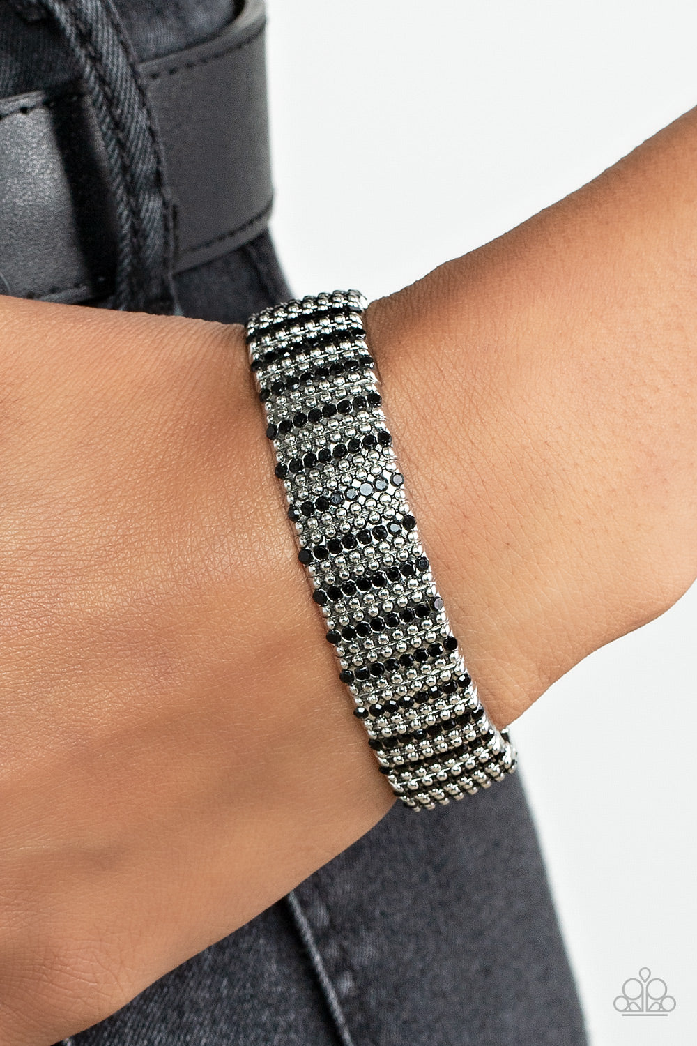 Paparazzi - The GRIT Factor - Black Bracelet