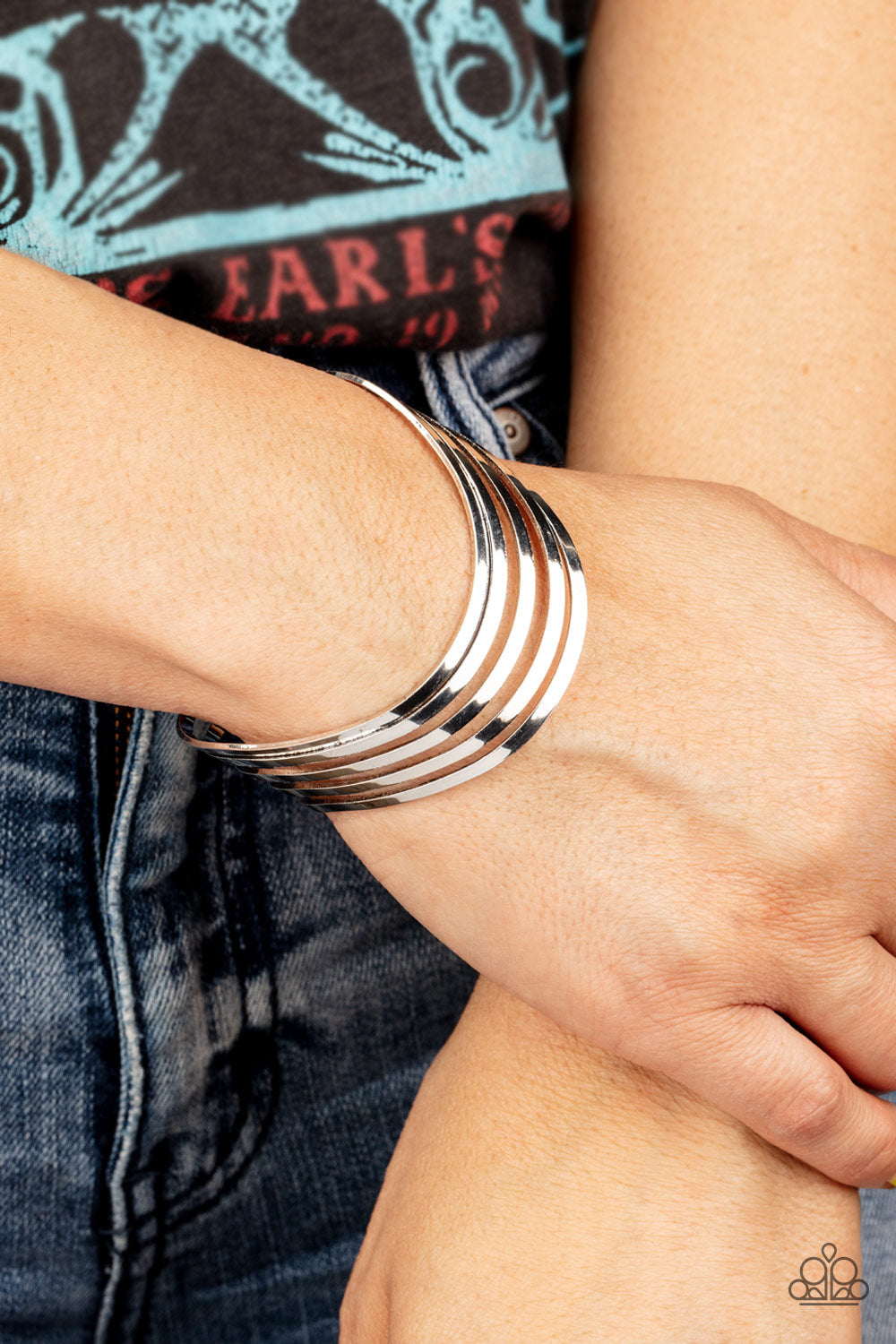 Paparazzi - Tantalizingly Tiered - Silver Bracelet