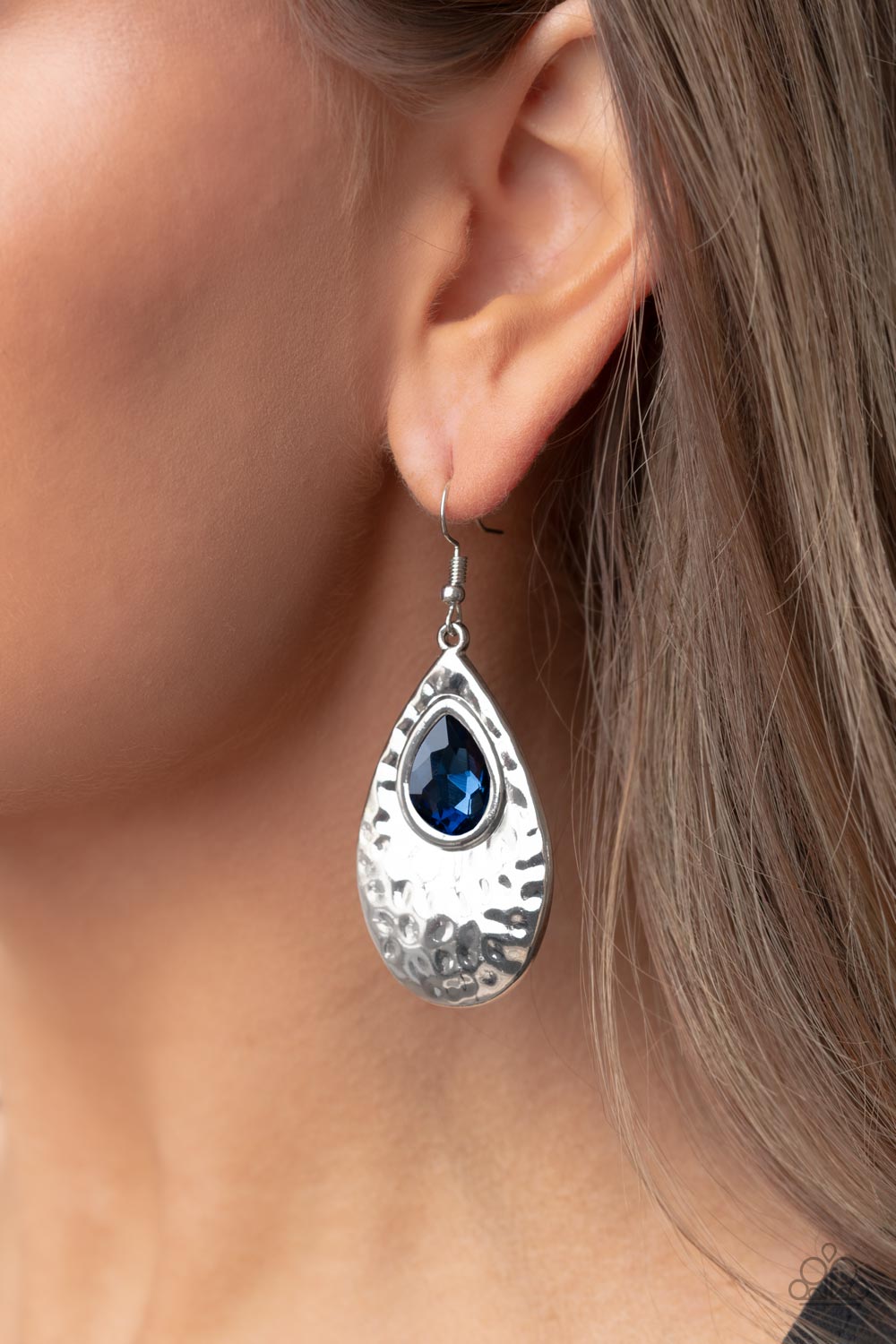 Paparazzi - Tranquil Trove - Blue Earring