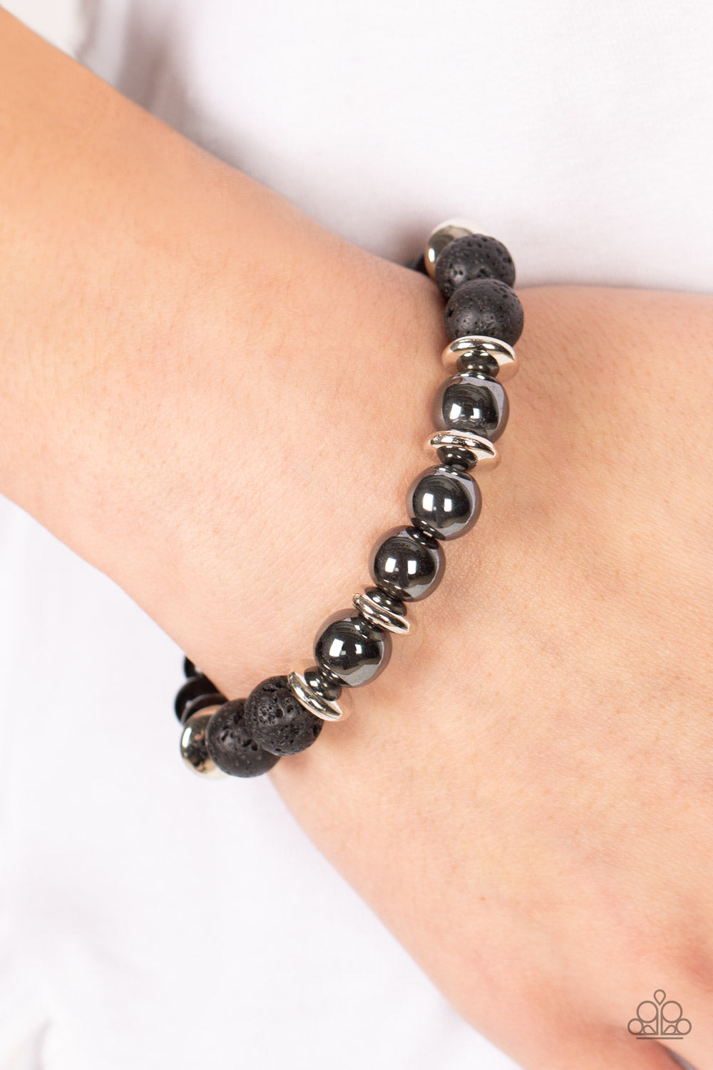 Paparazzi - Mega Metamorphic - Black Bracelet