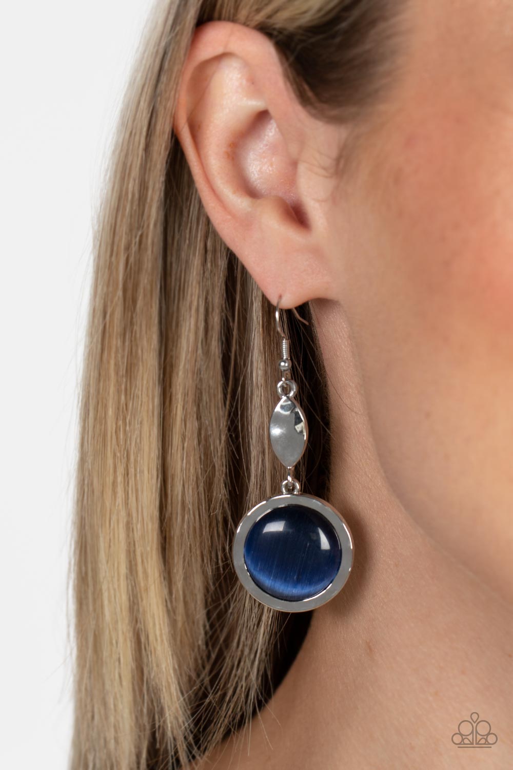 Paparazzi - Magically Magnificent - Blue Earring