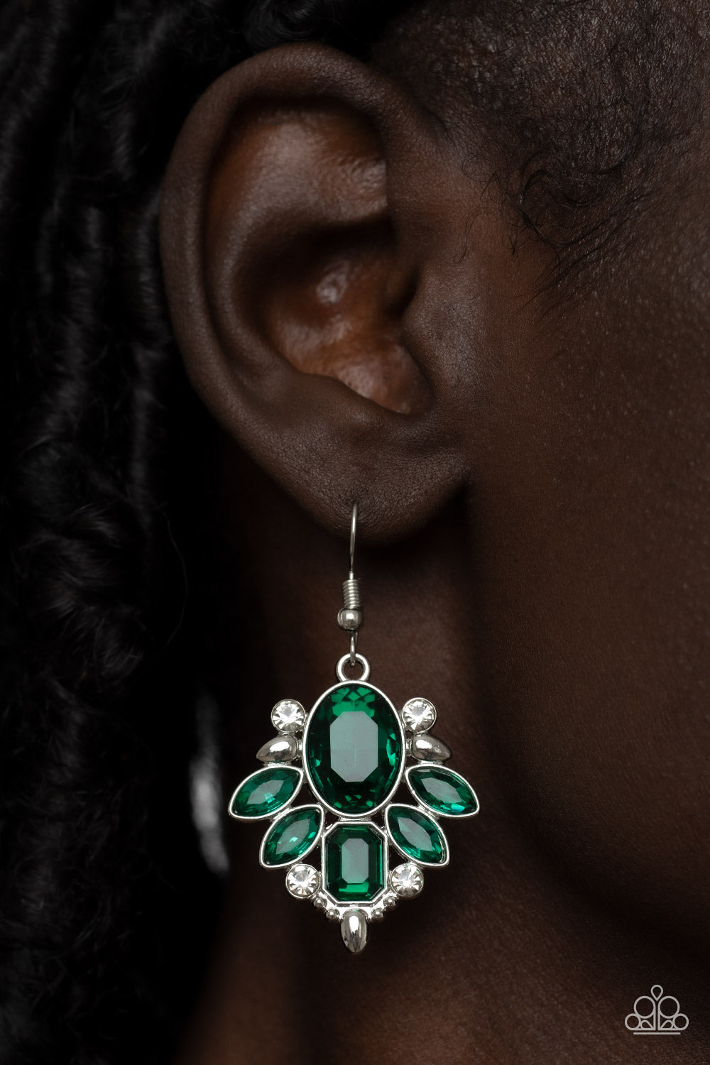 Paparazzi - Glitzy Go-Getter - Green Earrings