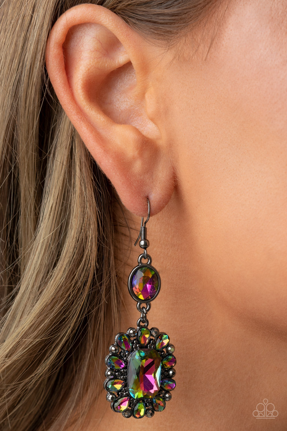 Paparazzi - Capriciously Cosmopolitan - Multi Earring