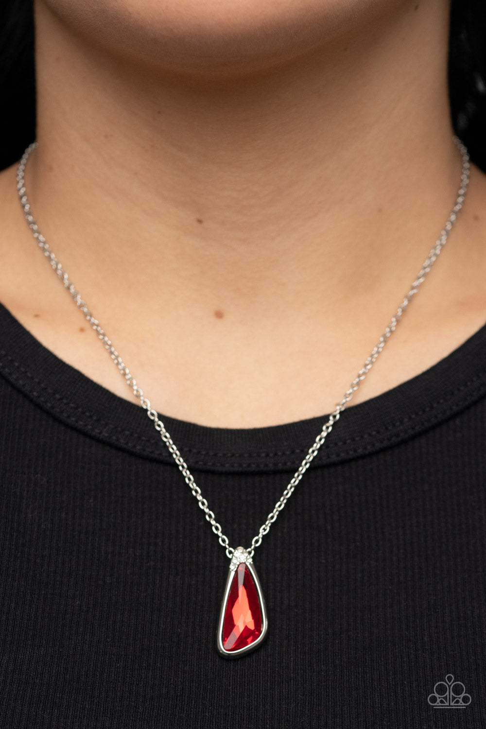 Paparazzi - Envious Extravagance - Red Necklace