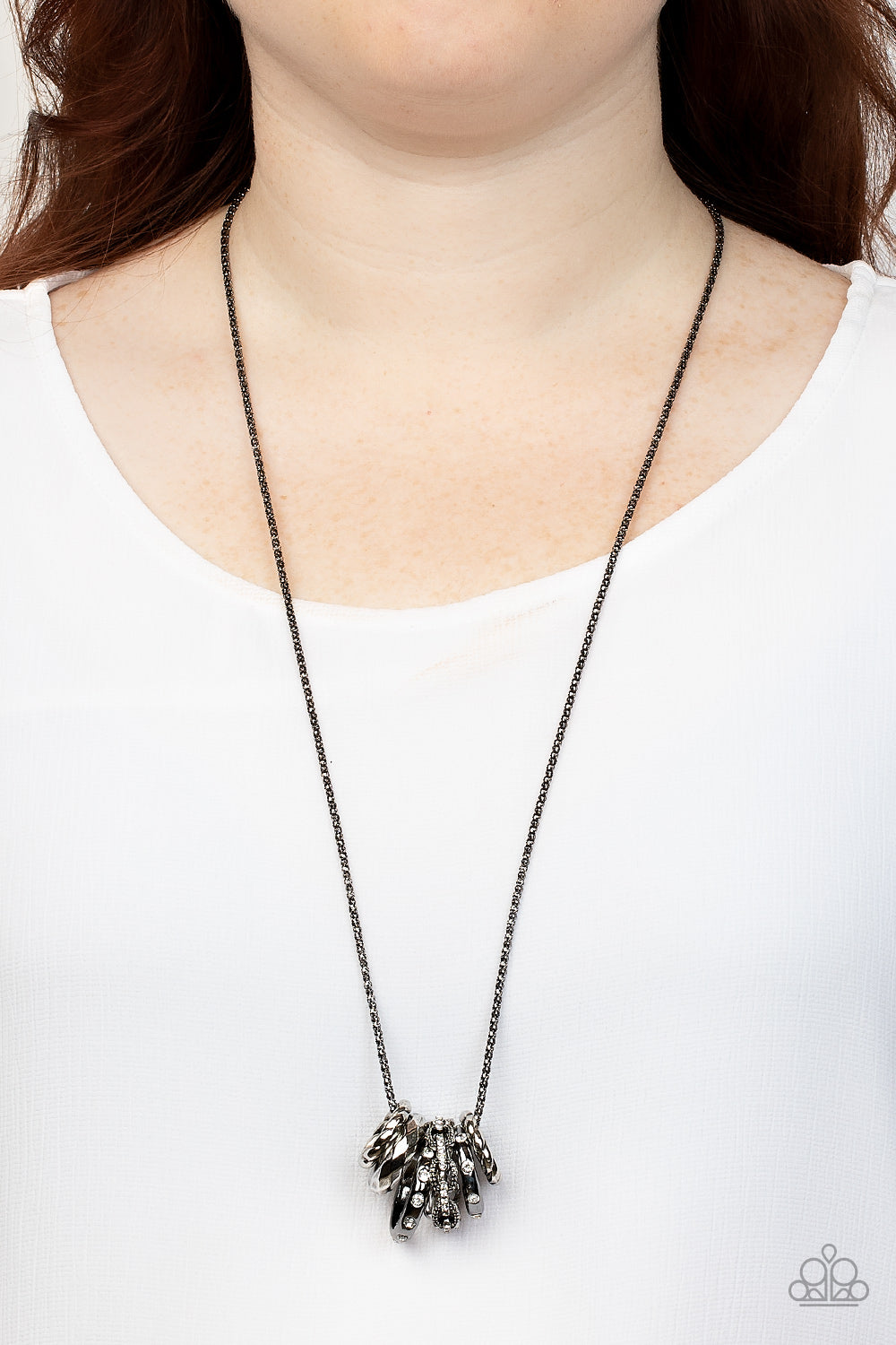 Paparazzi - Audacious Attitude - Multi Necklace