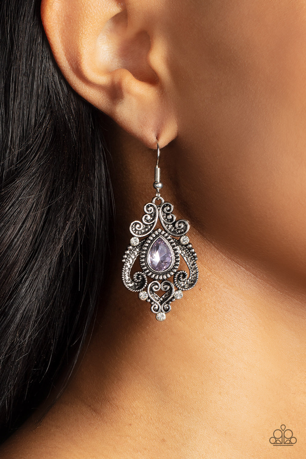 Paparazzi - Palace Perfection - Purple Earring