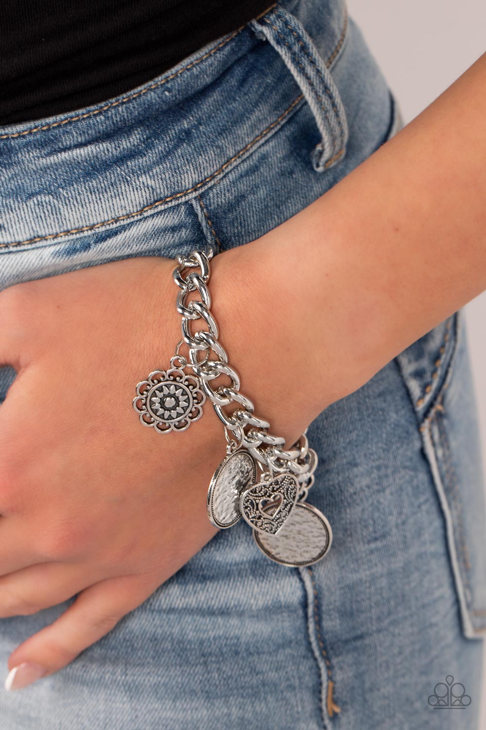 Paparazzi - Complete CHARM-ony - Silver Bracelet