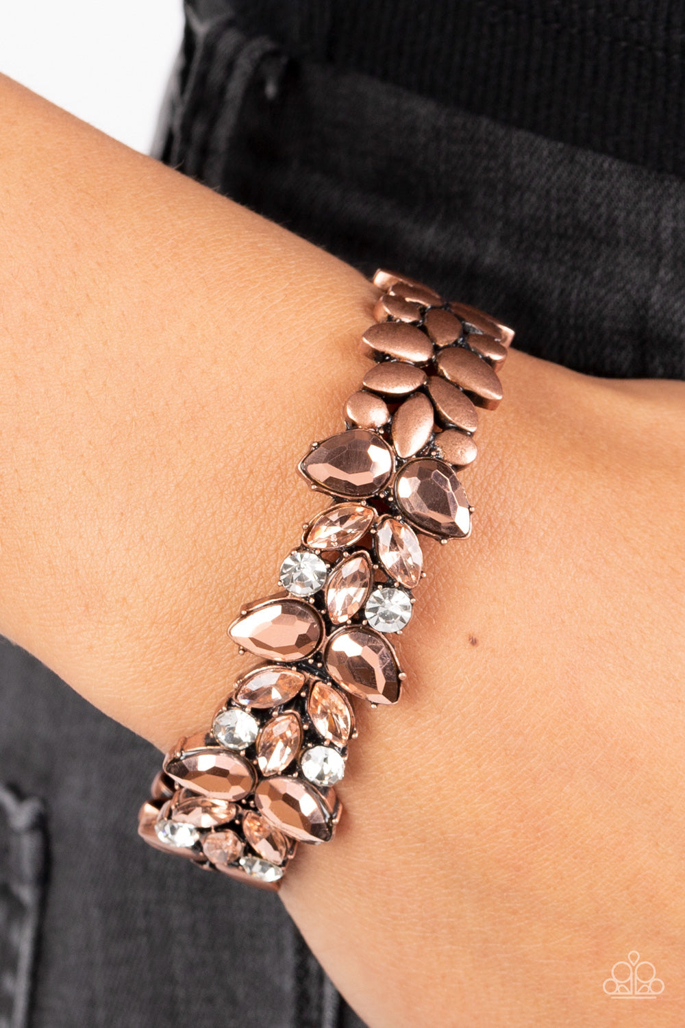 Paparazzi - Glacial Gleam - Copper Bracelet