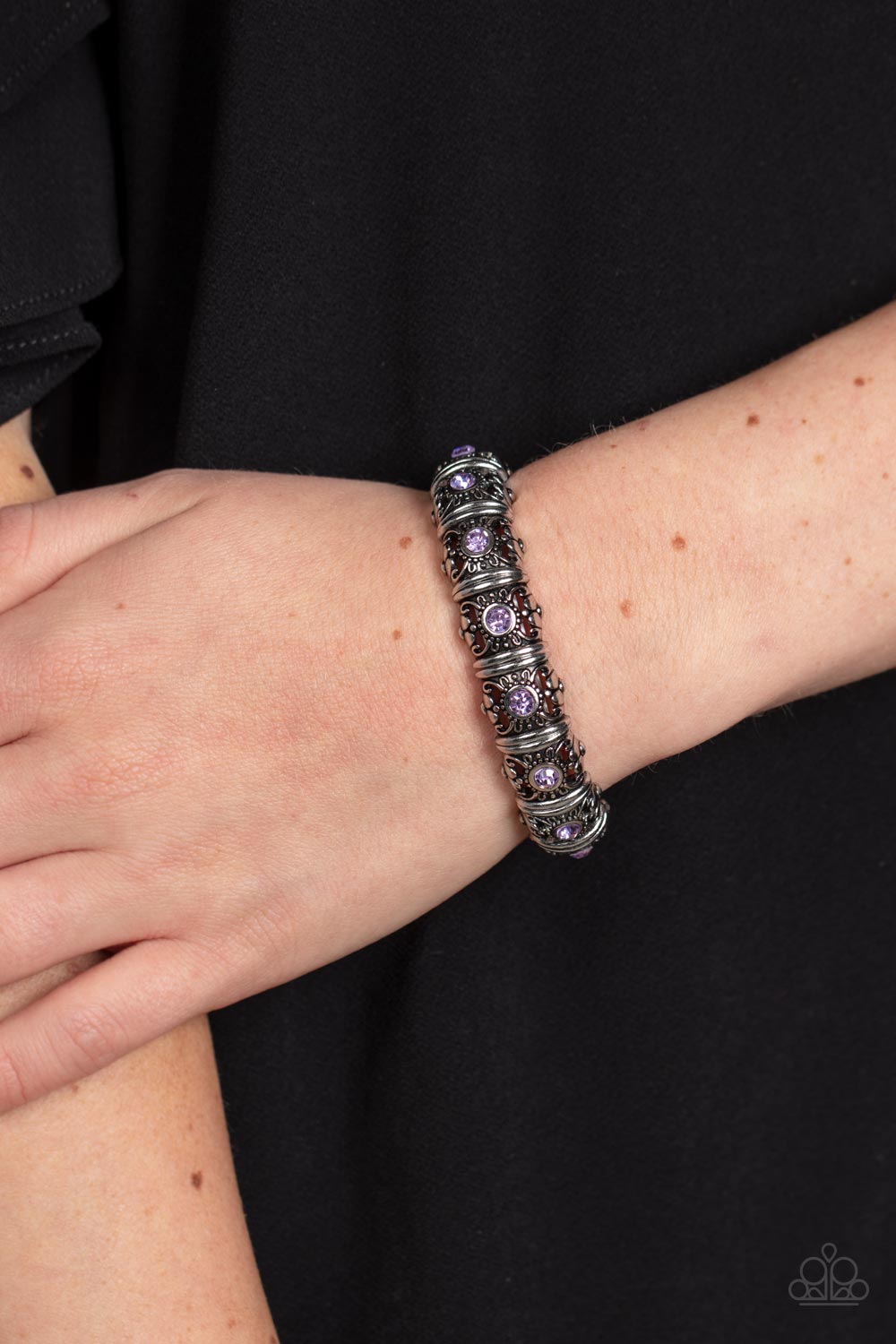 Paparazzi - Ageless Glow - Purple Bracelet